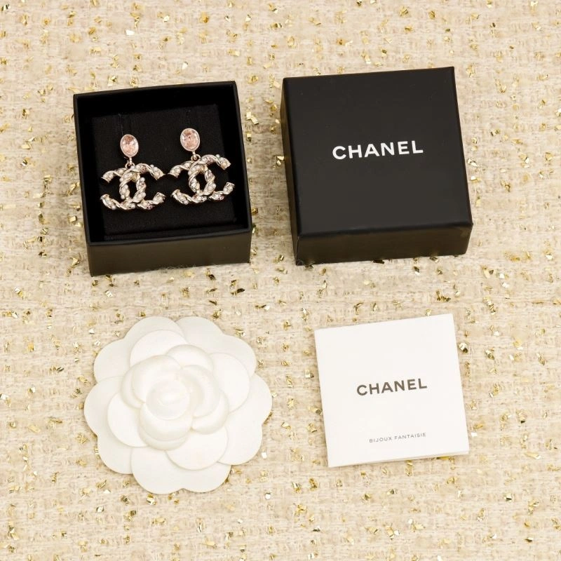 Chanel Earrings MoistureWicking 229707