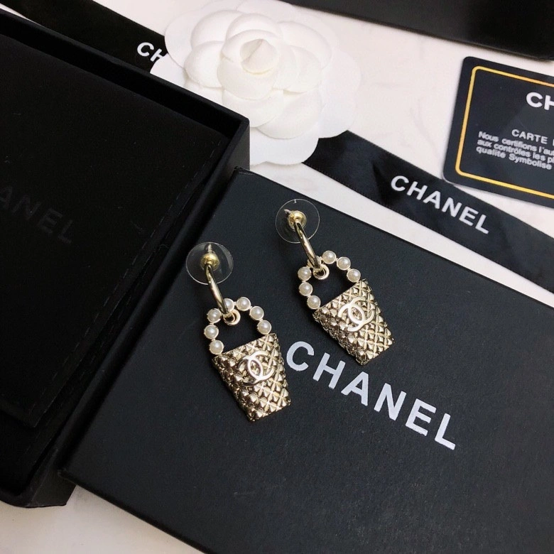 Chanel Earrings HighQuality 229748