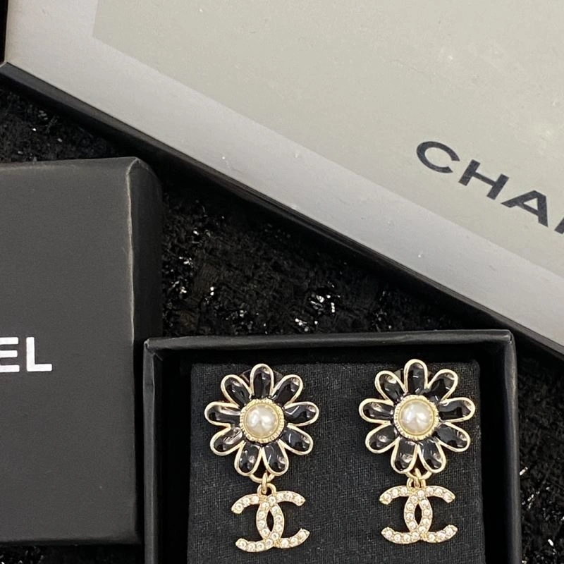 EasyCare Chanel Earrings 229716