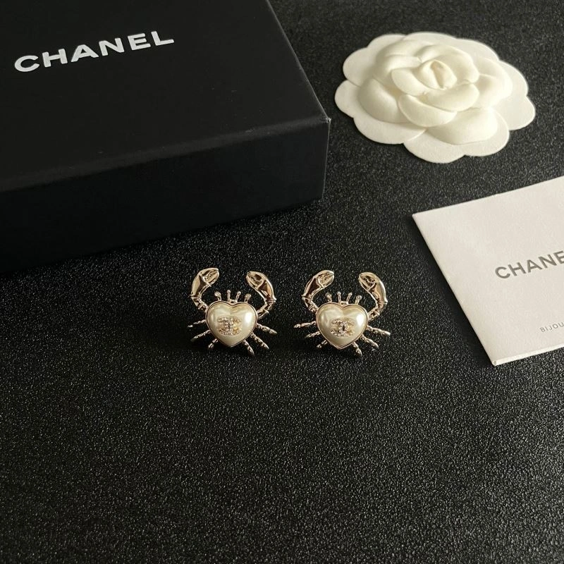 Chanel Earrings TimelessDesign 229740