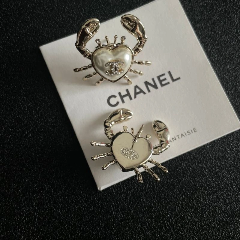 Chanel Earrings TimelessDesign 229740