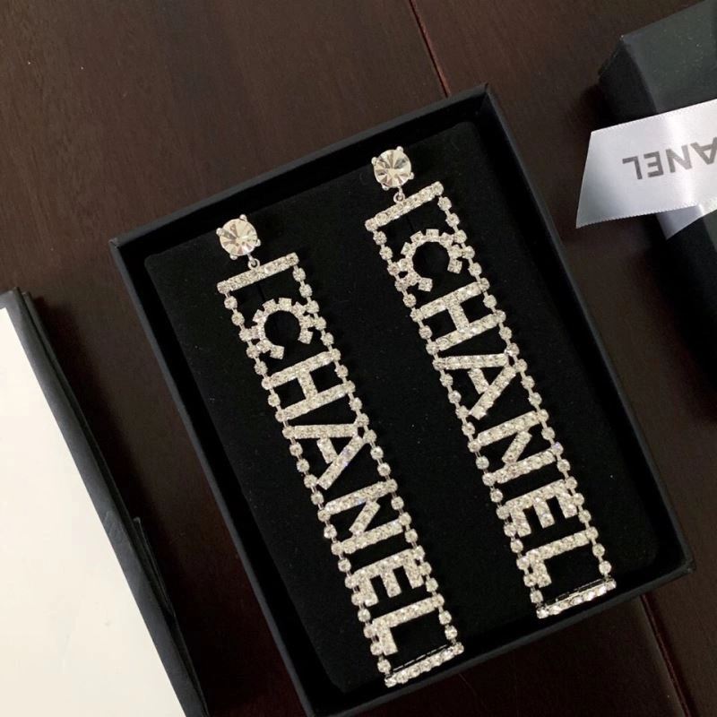 TechFriendly Chanel Earrings 229651