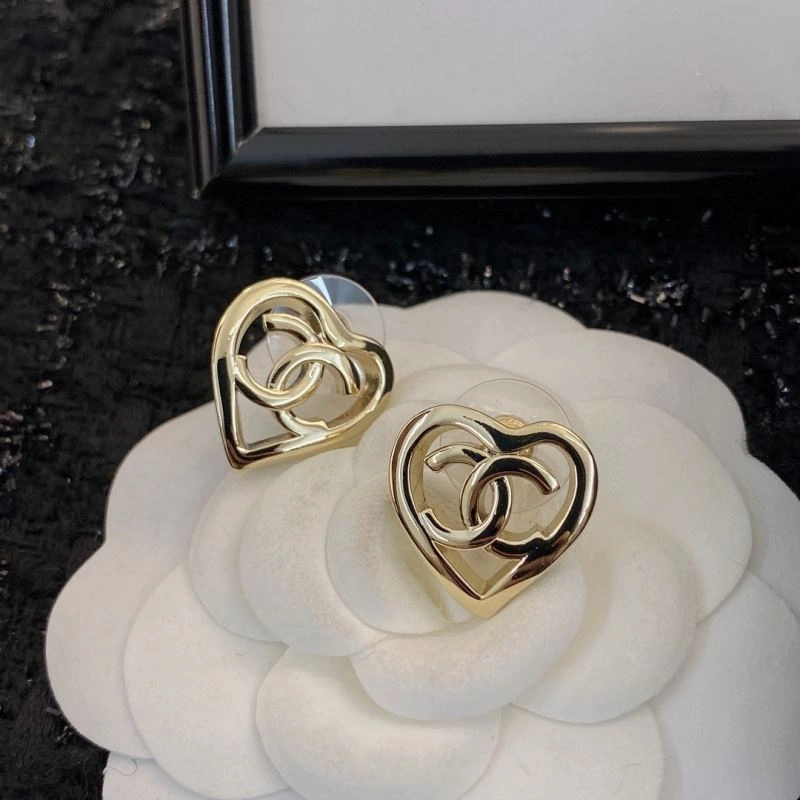 Chic Chanel Earrings 229217
