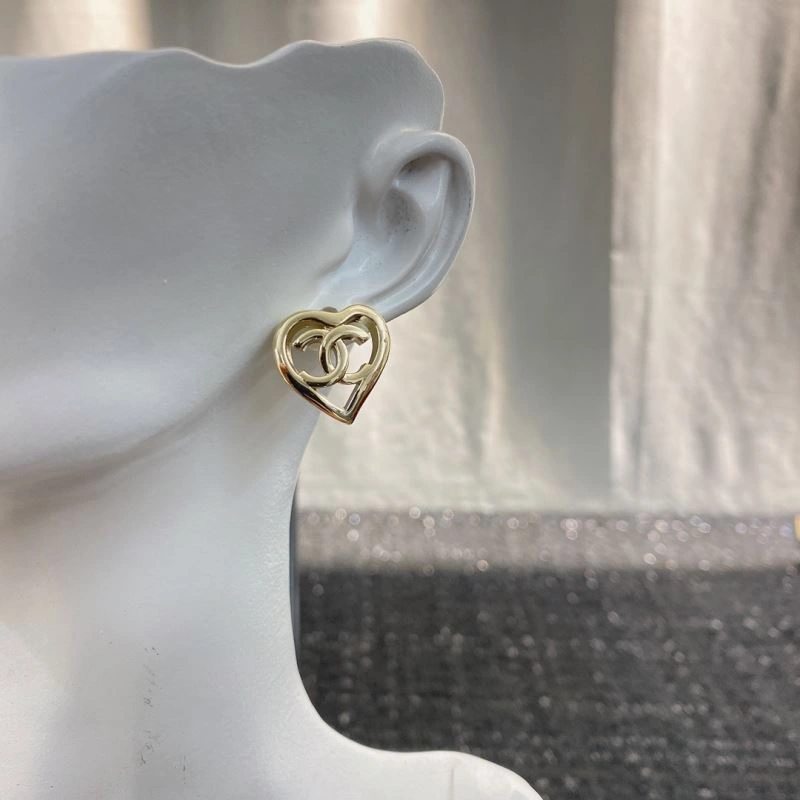 Chic Chanel Earrings 229217