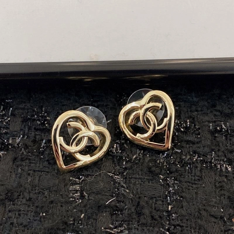 Chic Chanel Earrings 229217