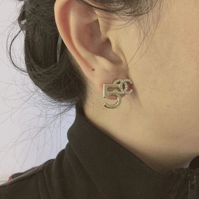 Chanel Earrings TechFriendly 229118