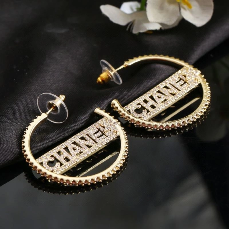 HighQuality Chanel Earrings 229112
