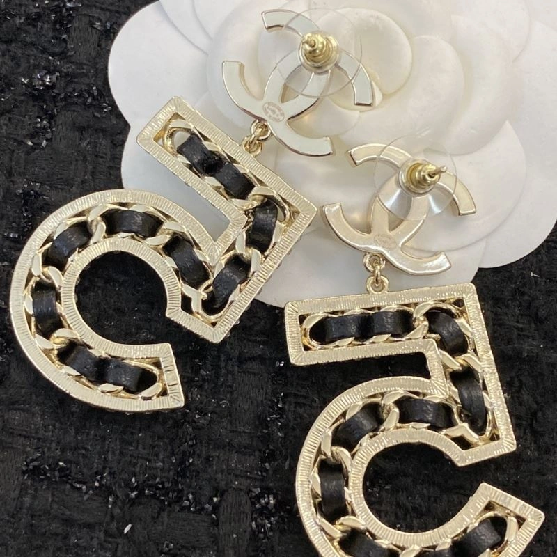 MoistureWicking Chanel Earrings 229157