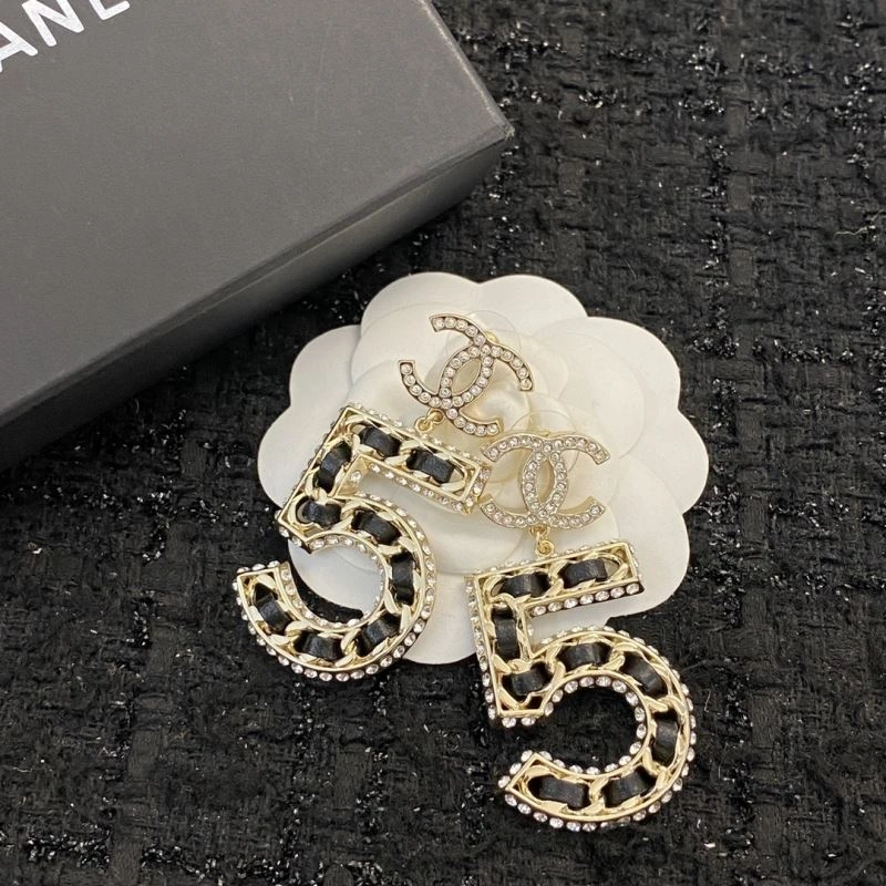 MoistureWicking Chanel Earrings 229157