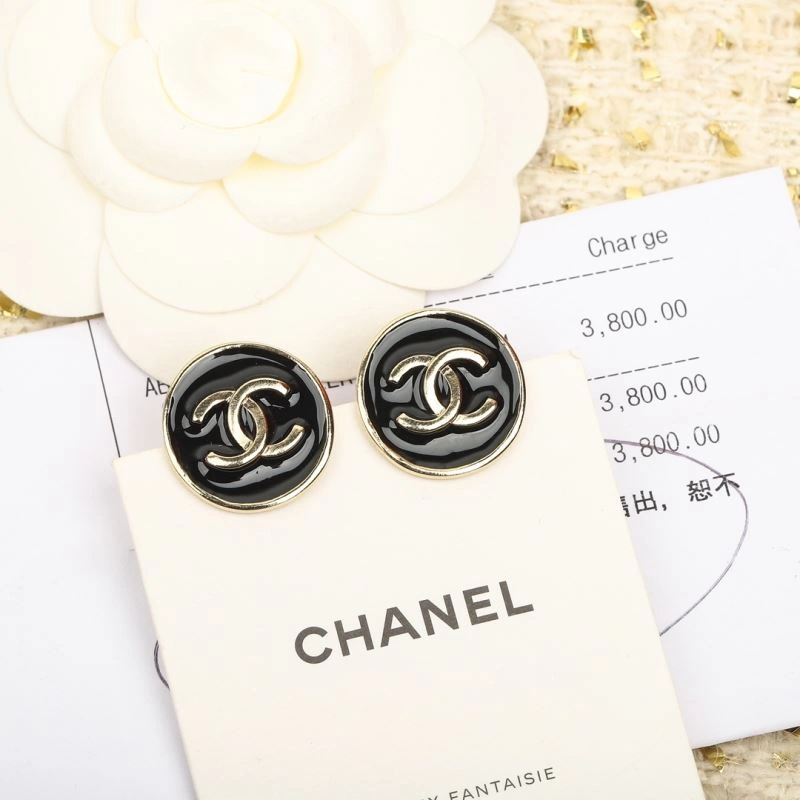 Chanel Earrings Compact 229128