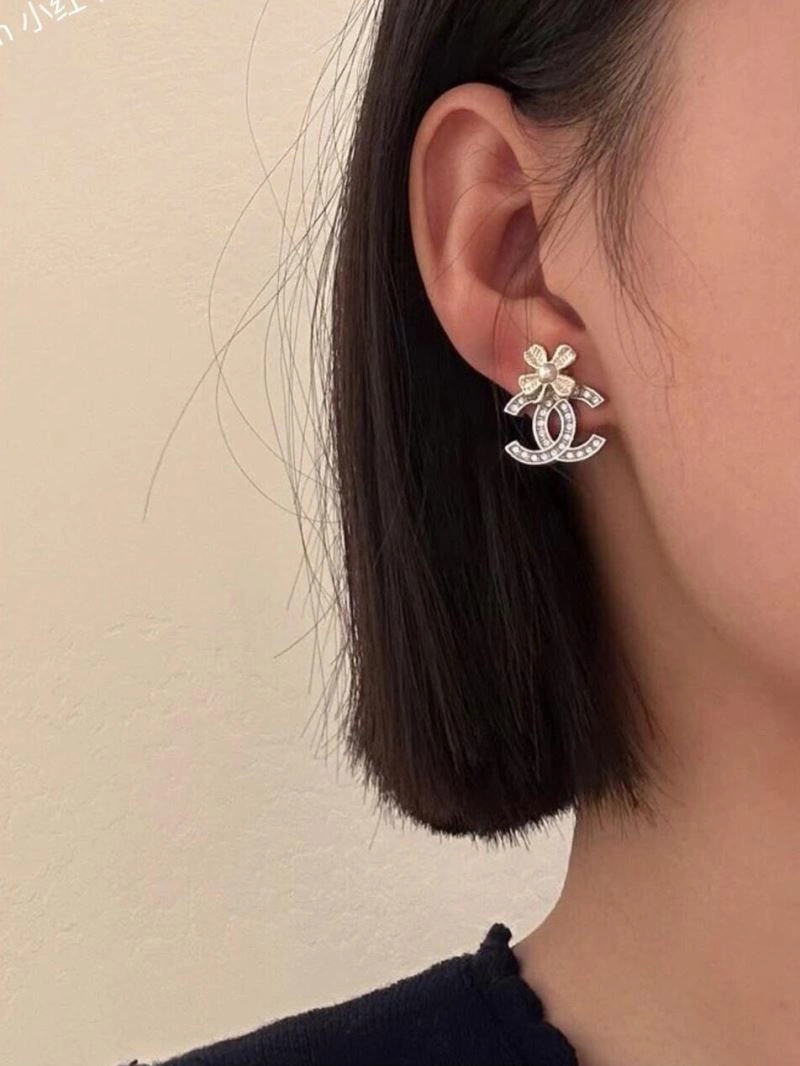 TechFriendly Chanel Earrings 229087