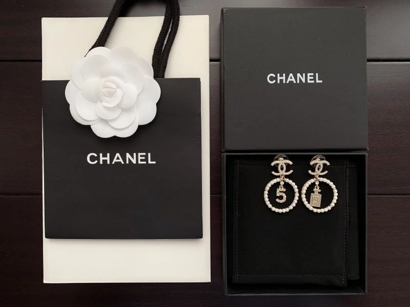 Chanel Earrings Bright 229084