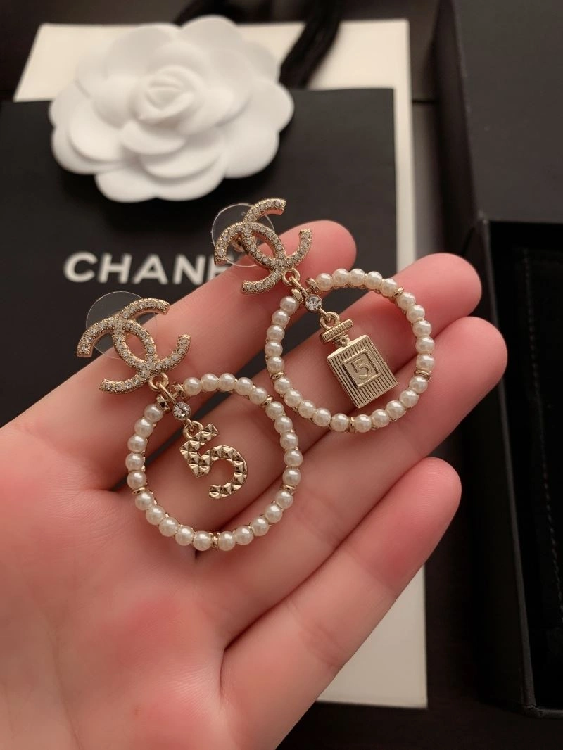 Chanel Earrings Bright 229084