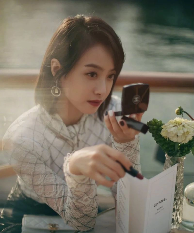 Chanel Earrings Bright 229084