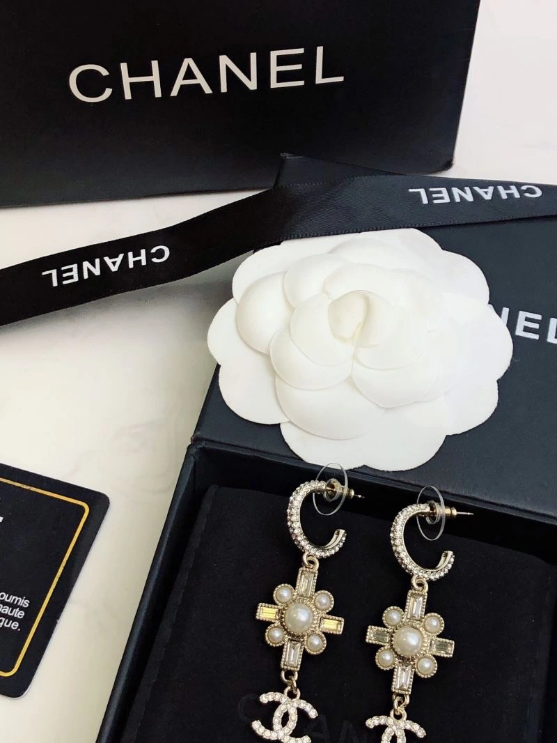 Practical Chanel Earrings 229082