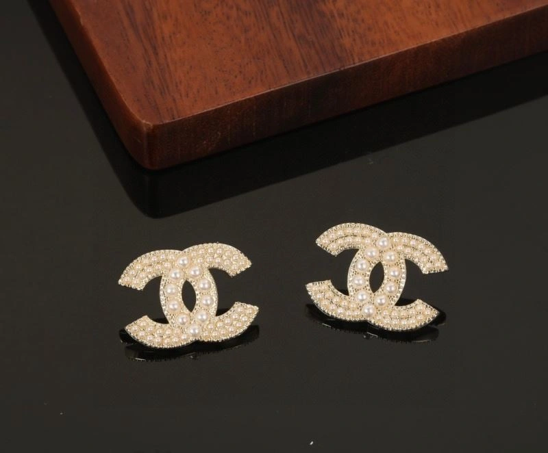 Chanel Earrings Trendsetting 229073