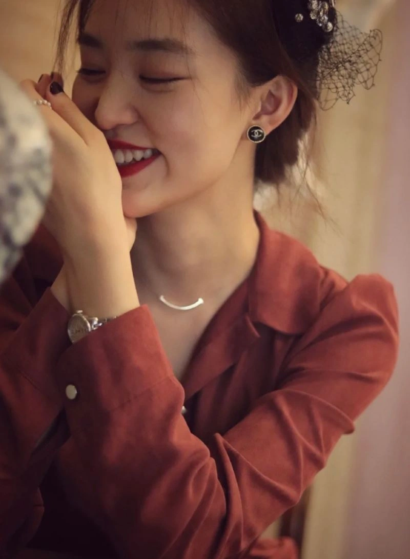Effortless Chanel Earrings 229144