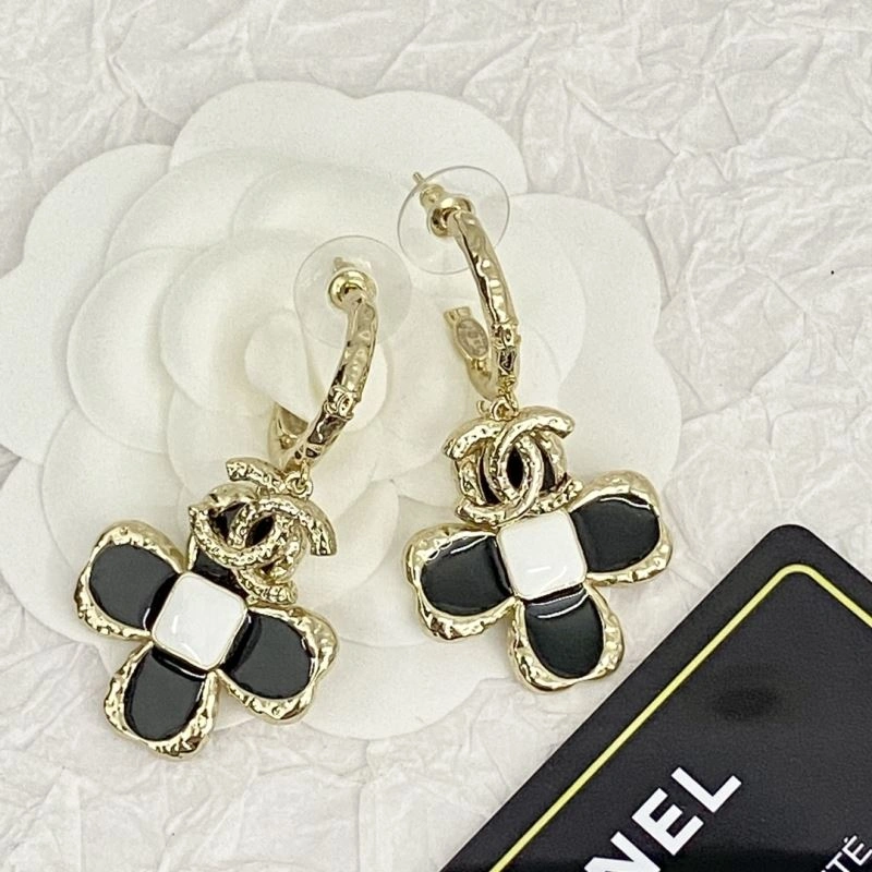 Versatile Chanel Earrings 229083