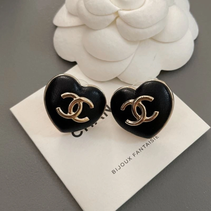 Chanel Earrings Functional 229100