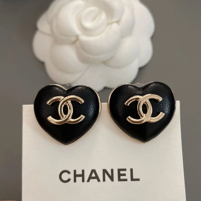 Chanel Earrings Functional 229100