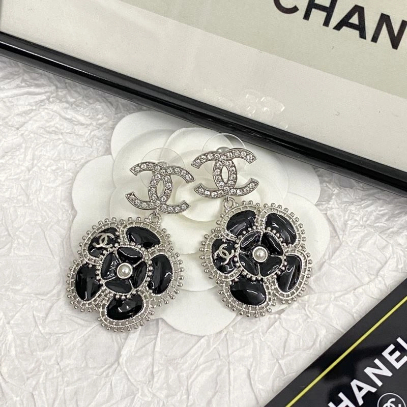 FashionForward Chanel Earrings 229096