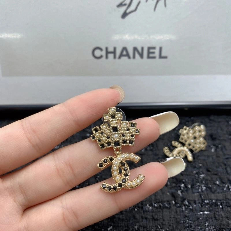 Chanel Earrings EasyCare 229094