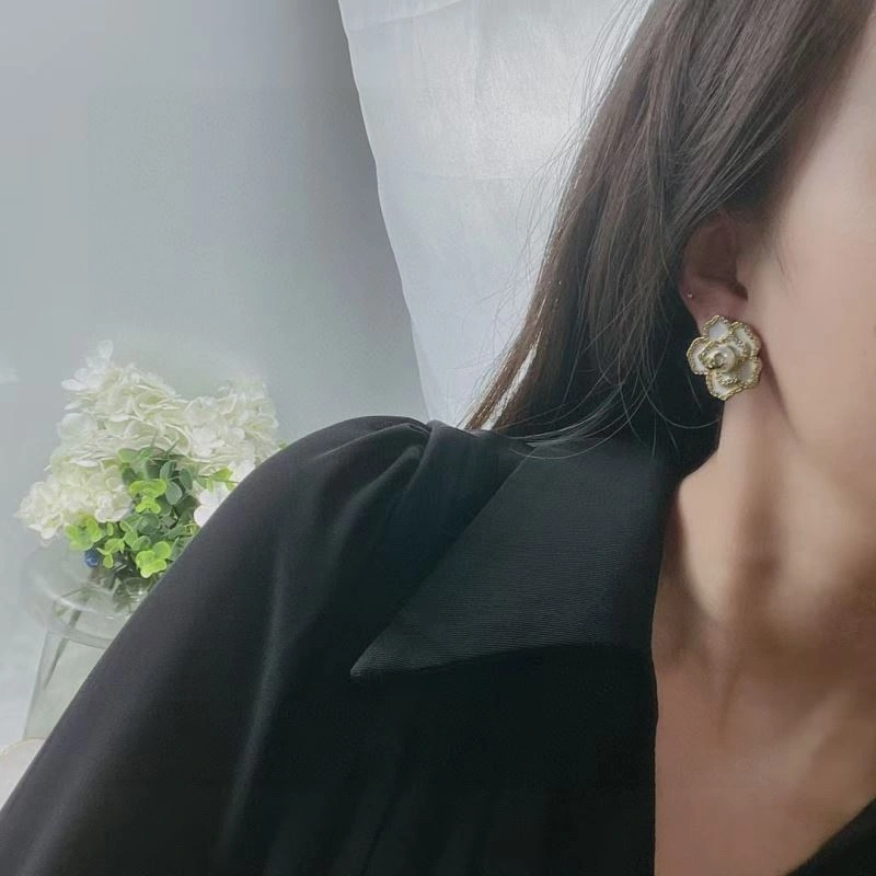 TimelessDesign Chanel Earrings 229063