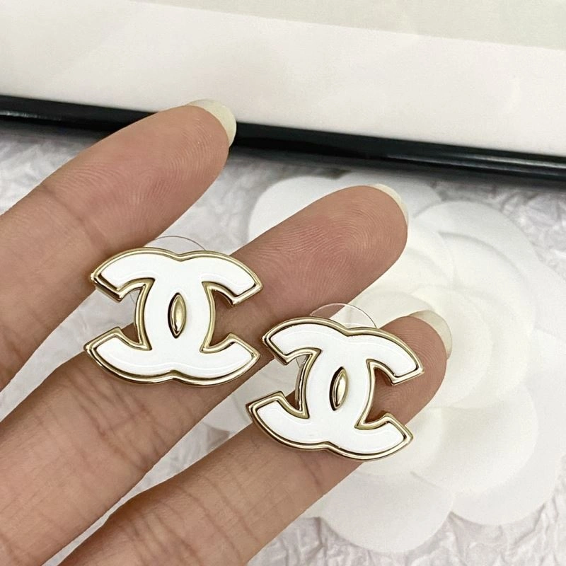 Chanel Earrings Versatile 229038