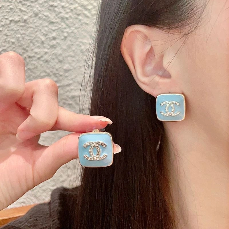 Chanel Earrings Durable 229074