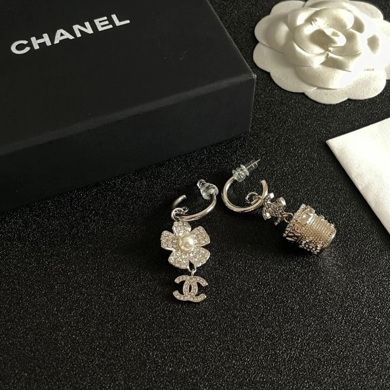 MultiPurpose Chanel Earrings 229072