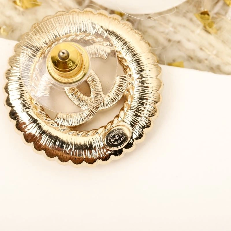 Chanel Earrings Versatile 229026