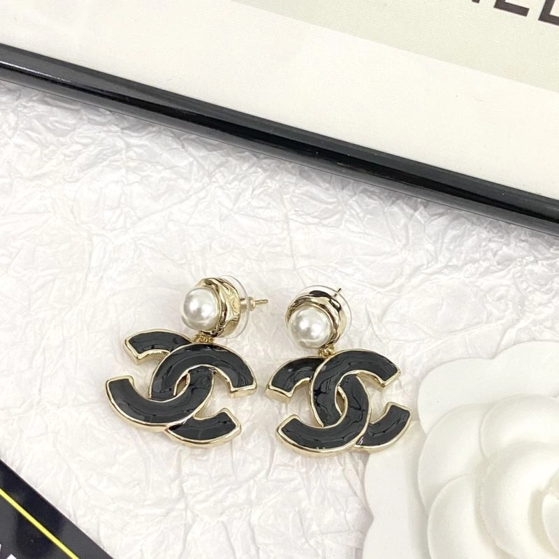 Chanel Earrings Practical 229022