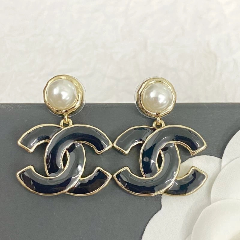 Chanel Earrings Practical 229022