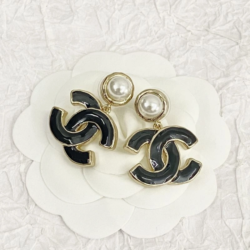 Chanel Earrings Practical 229022