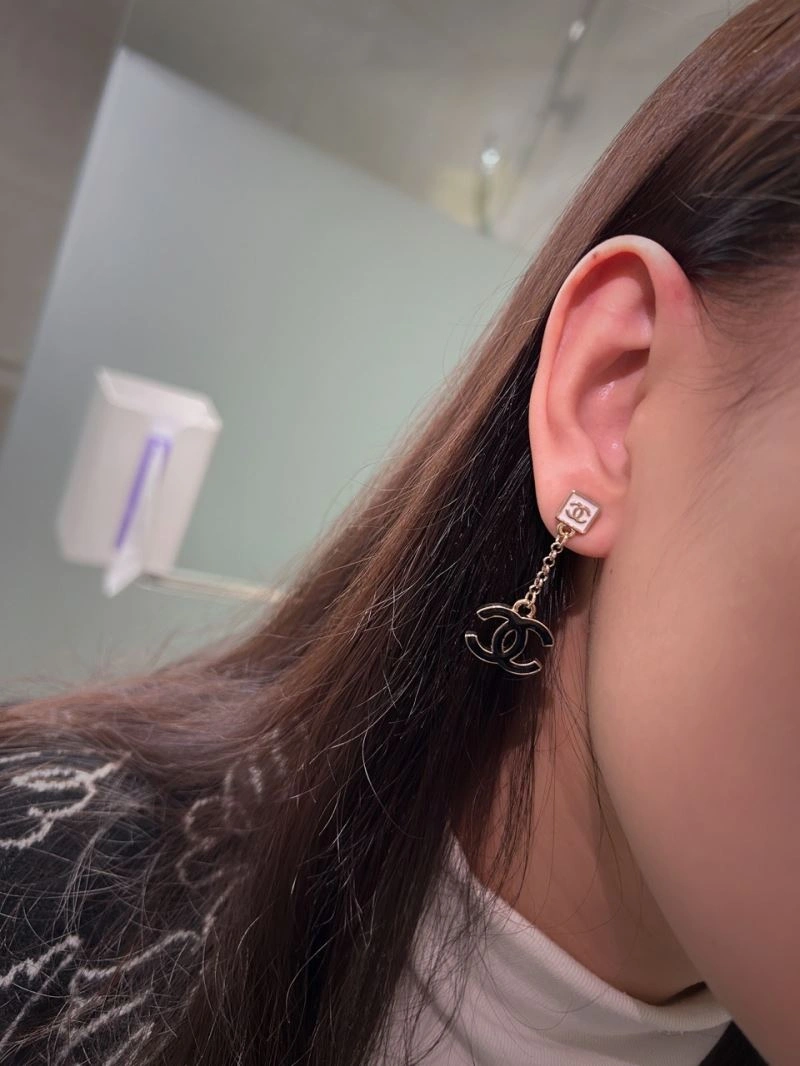 Chanel Earrings ComfortFit 229020