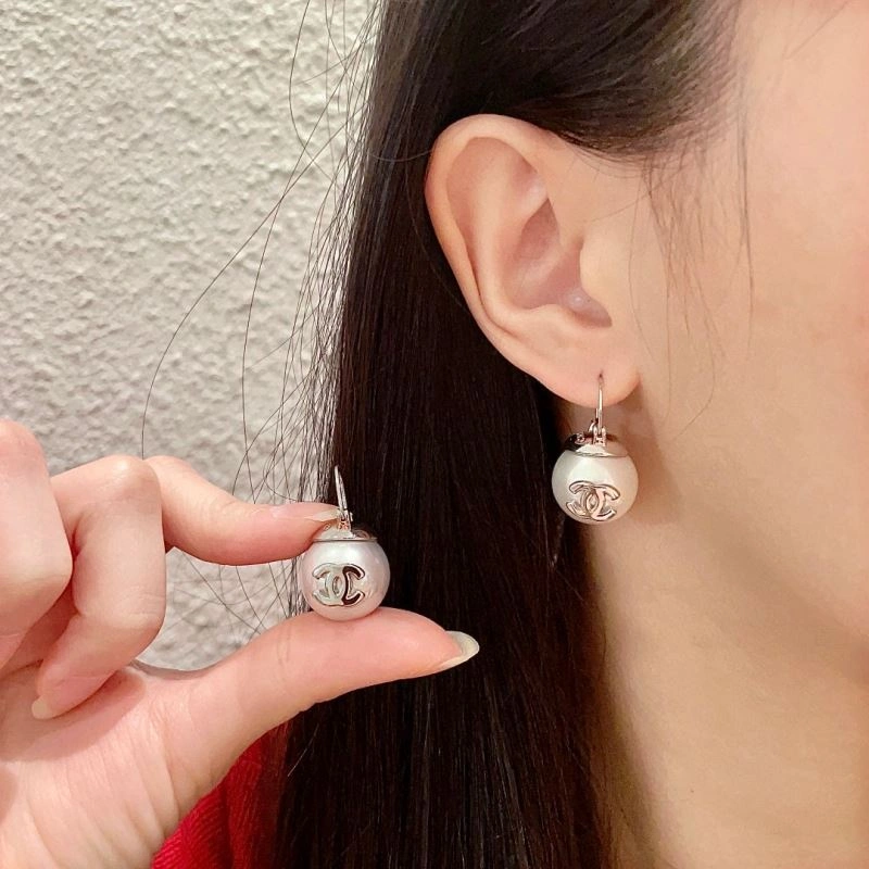 Functional Chanel Earrings 229080
