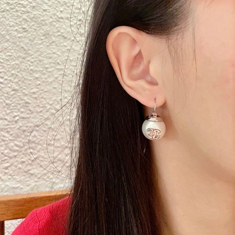 Functional Chanel Earrings 229080