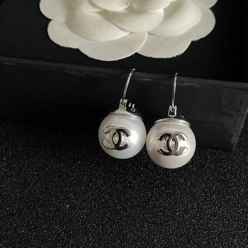 Functional Chanel Earrings 229080