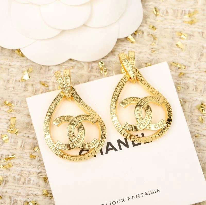Chanel Earrings FreshLook 229006