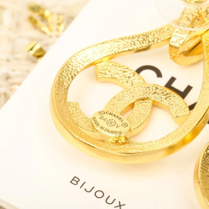 Chanel Earrings FreshLook 229006
