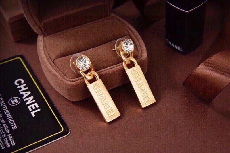 FreshLook Chanel Earrings 228998
