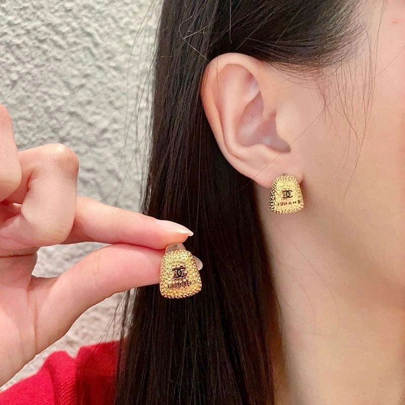FreshLook Chanel Earrings 228993