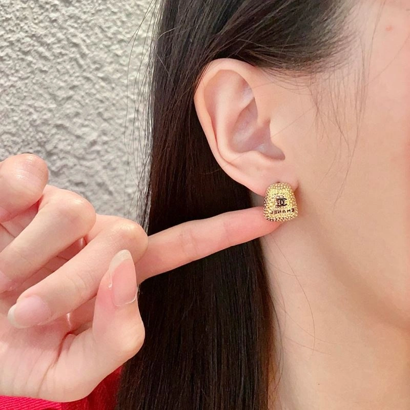 FreshLook Chanel Earrings 228993