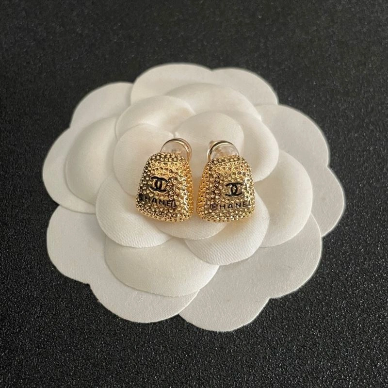 FreshLook Chanel Earrings 228993