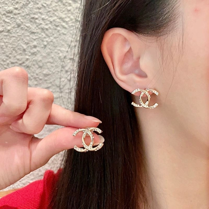 Chanel Earrings Tailored 229035