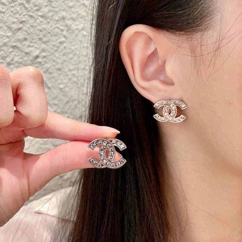 WrinkleFree Chanel Earrings 229012