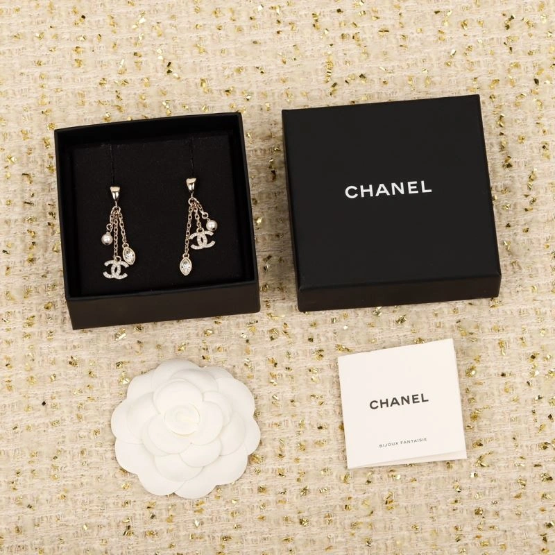 Chanel Earrings Resilient 229054