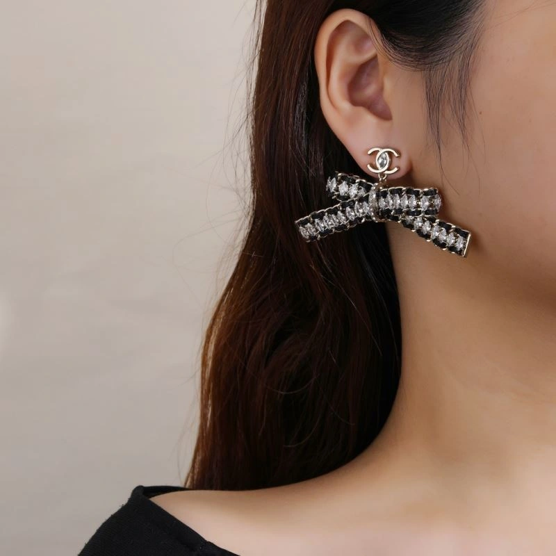 Sustainable Chanel Earrings 228979