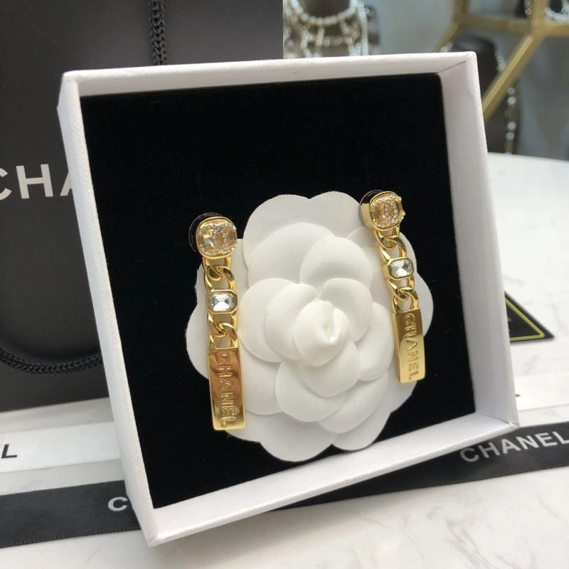 Chanel Earrings Supportive 228971