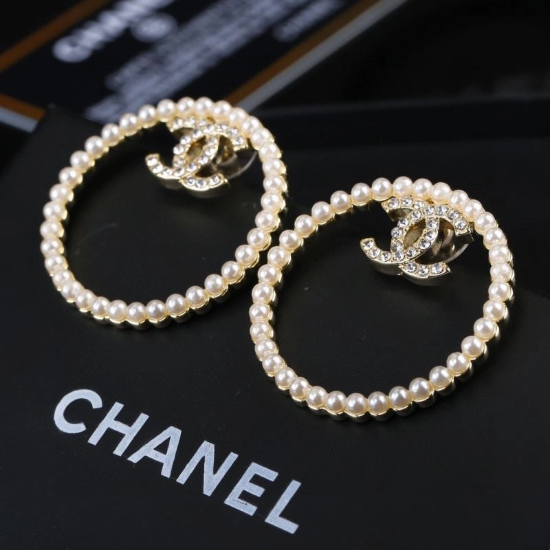 Chanel Earrings Effortless 228972